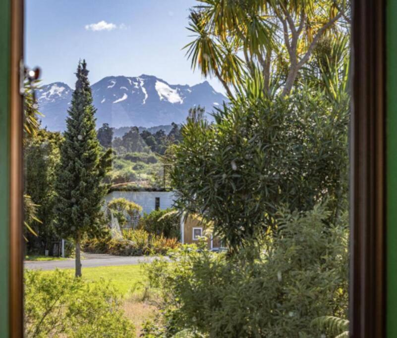 Adventure Base Villa Ohakune Exteriör bild